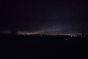 Дневник войны, глава 278. «Бабушка с фонариком выбирает из каталога семена во время блэкаута»