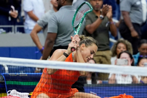 После поражения в финале US Open Арина Соболенко сломала ракетку